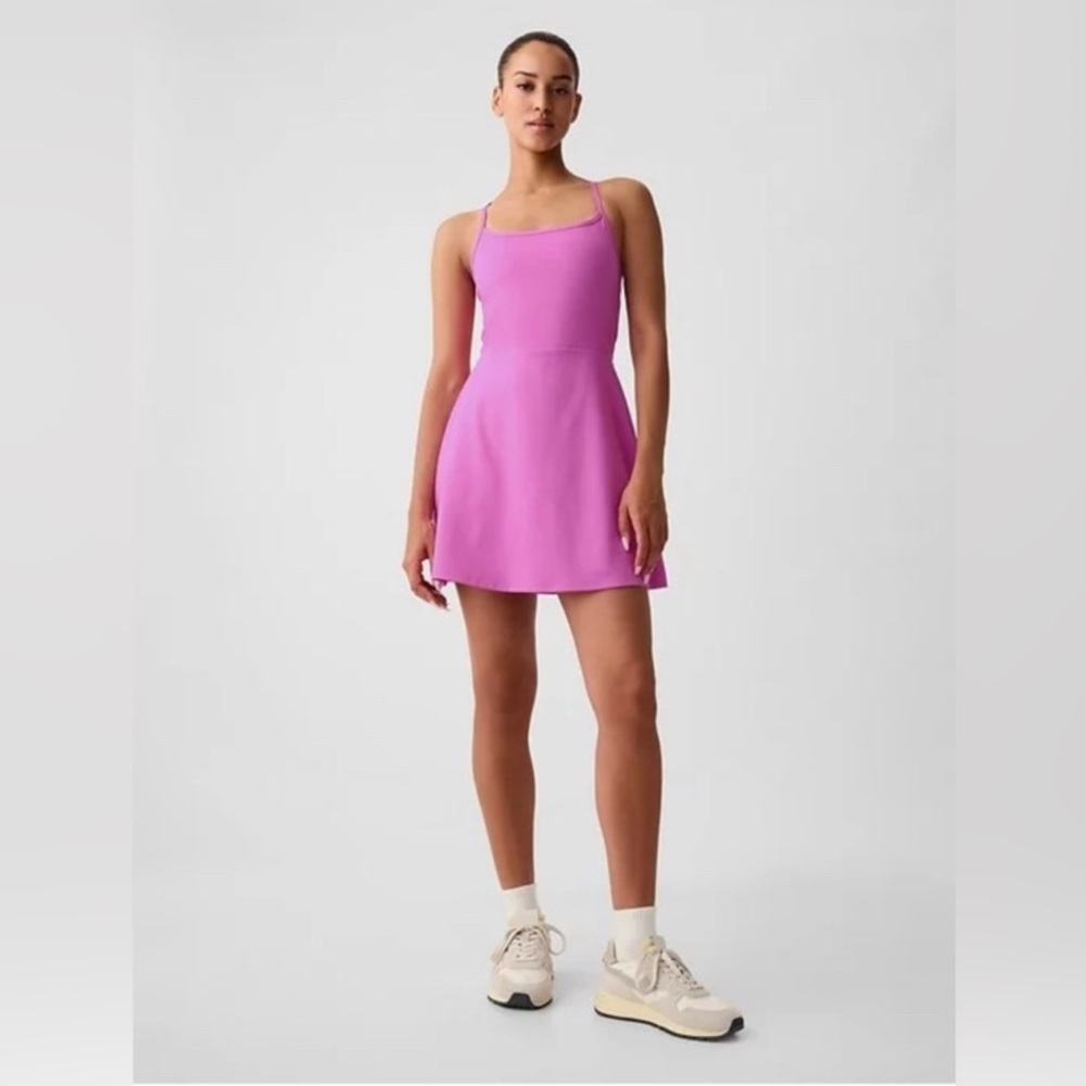 EUC GapFit Power Exercise Dress Medium